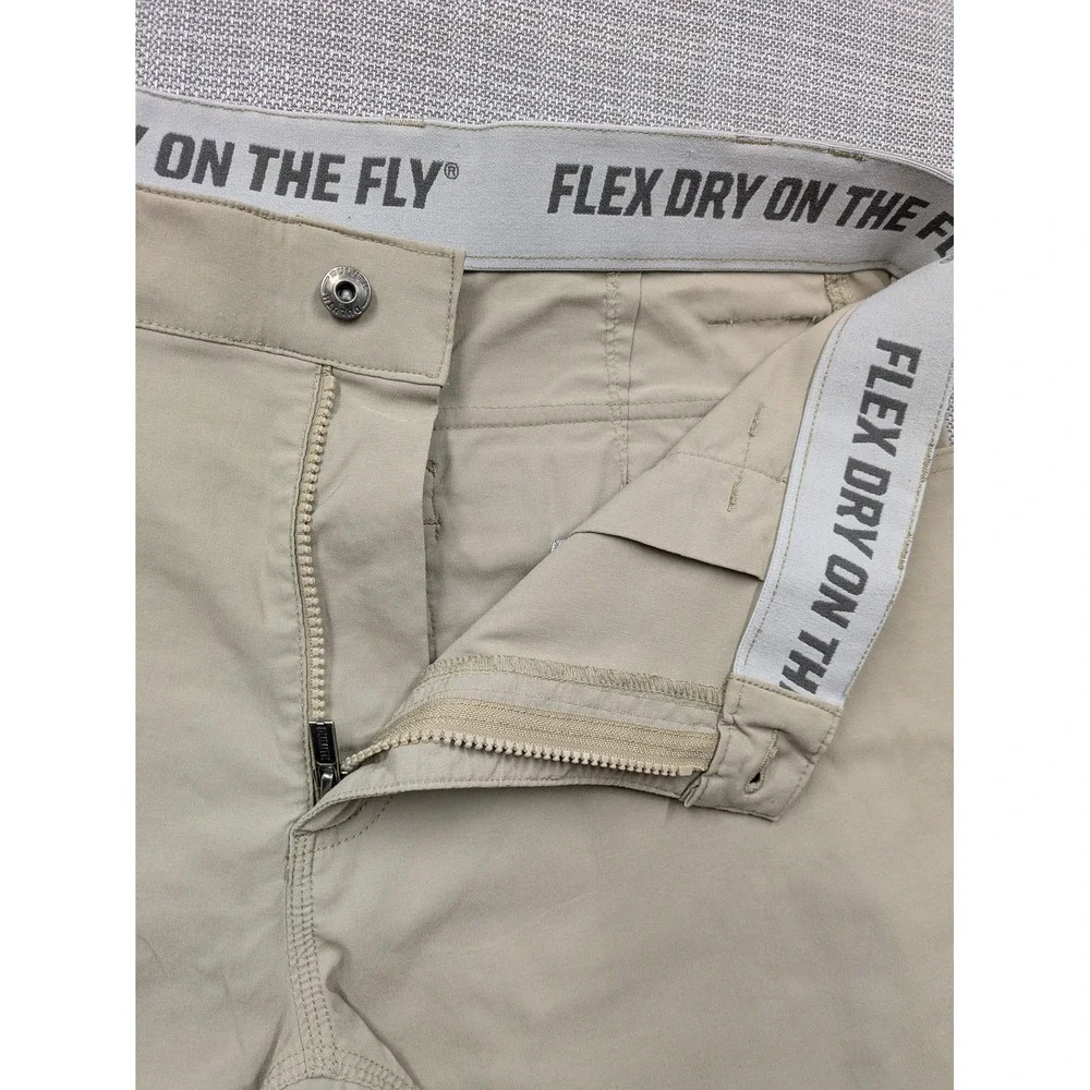 Duluth Trading Co Shorts Mens 38 Beige Flex Dry On-The-Fly Chino 11 Inseam